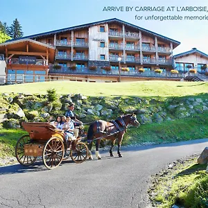 hotel-arboisie.hotels-rhonealpes.com/
