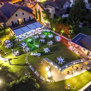 hotel-restaurant-baud.hotels-rhonealpes.com/
